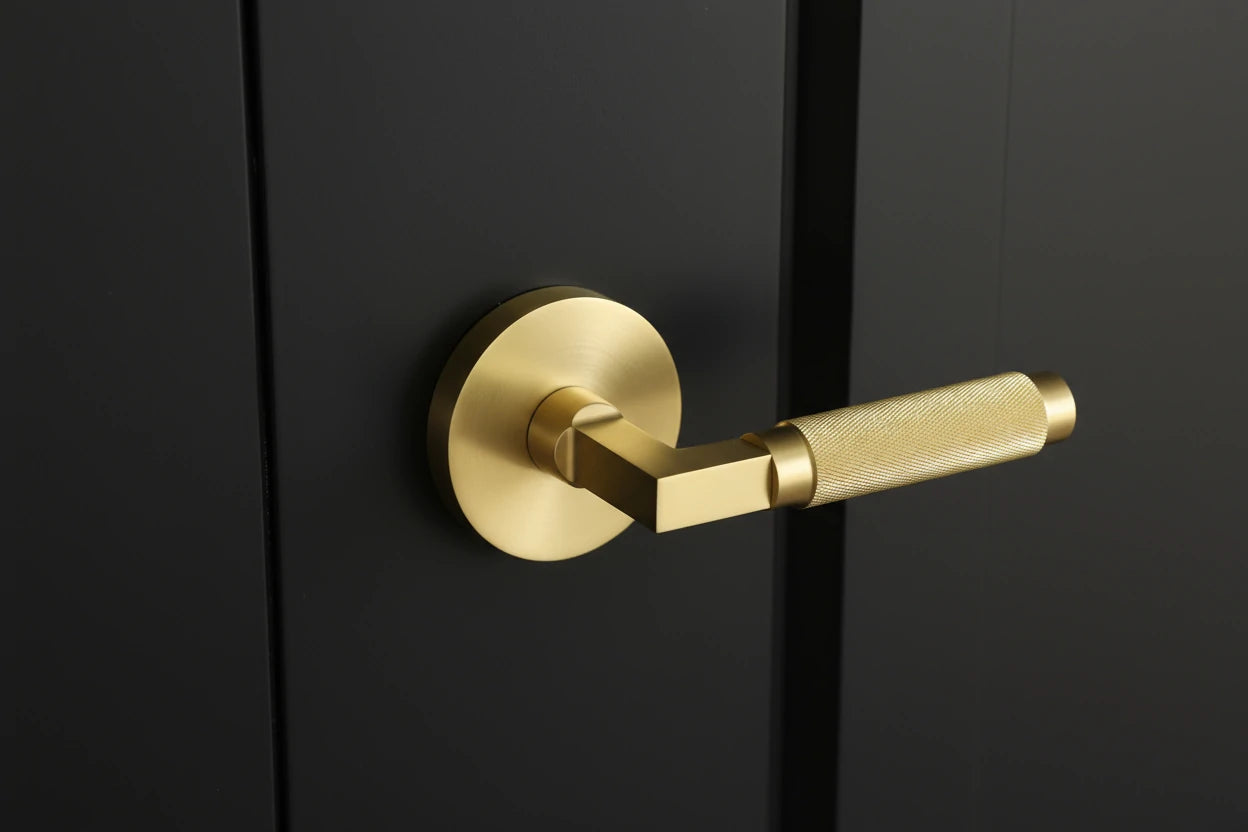 Magnetic Door Latch Clean Seamless Look